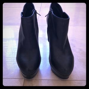 Black ankle bootie heels